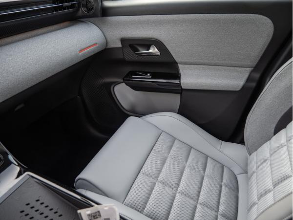 2470911_16.jpg #psunion